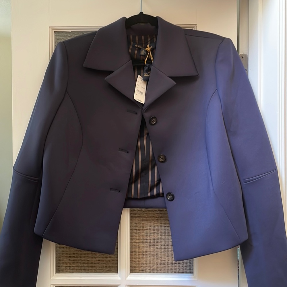 Woman’s brooks bothers blazer size 16